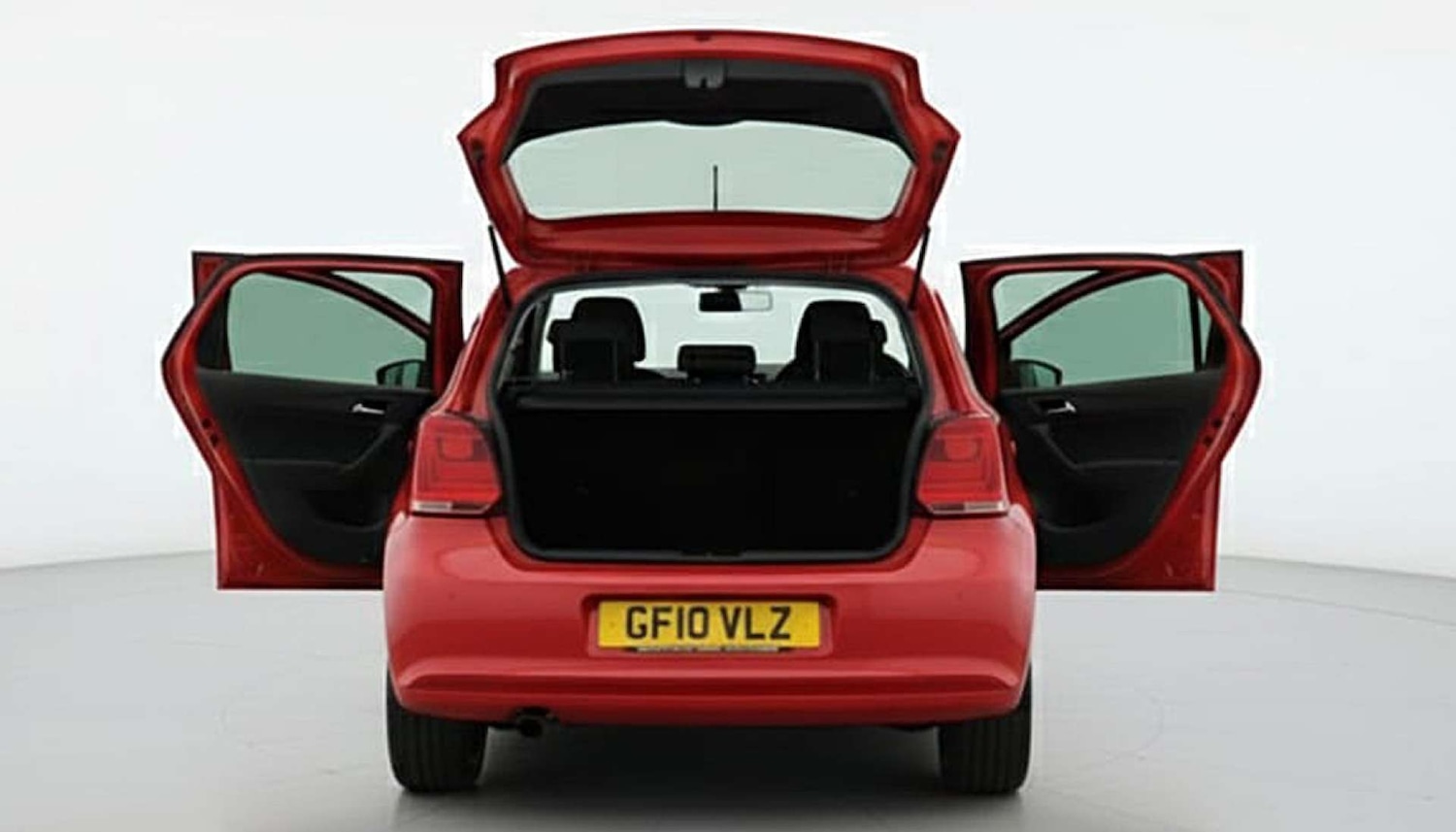 Used Volkswagen Polo 2010 for sale - 77368174: Photo 4