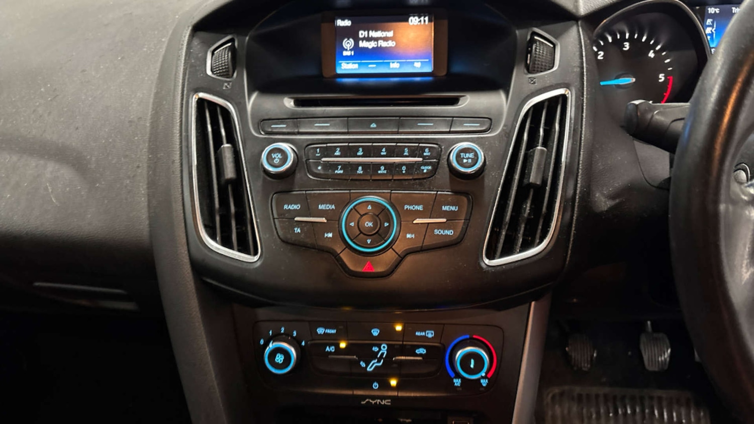 Used Ford Focus 2015 for sale - 77299362: Photo 9