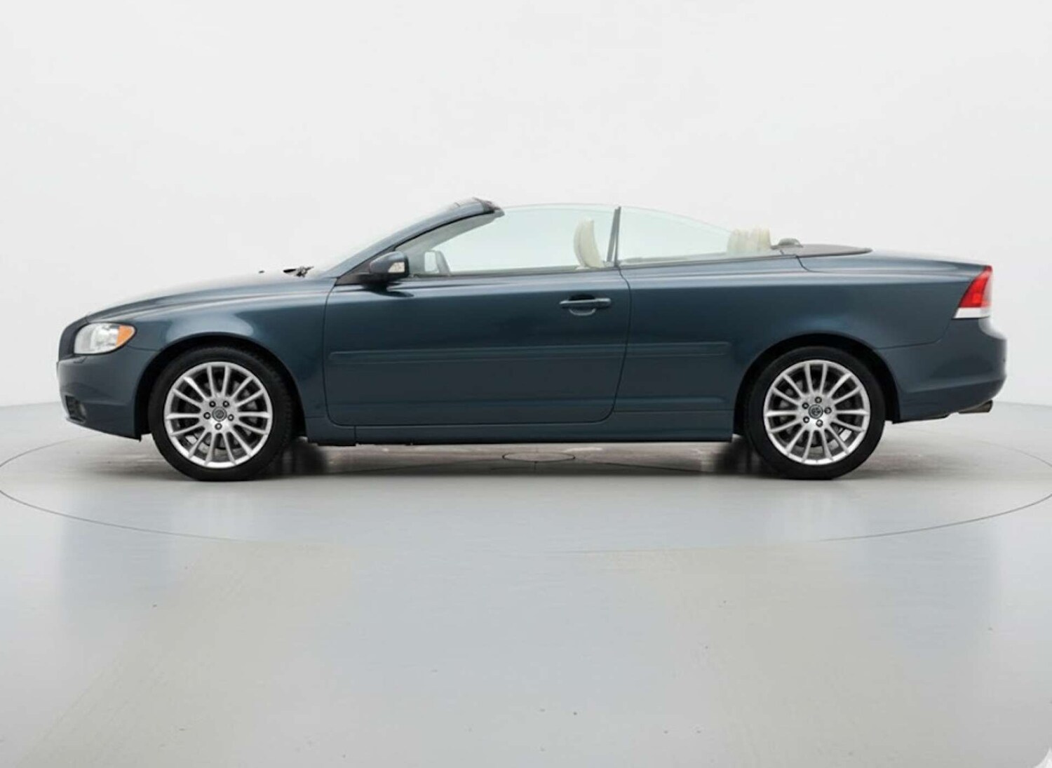 Used Volvo C70 2007 for sale - 77484933: Photo 25