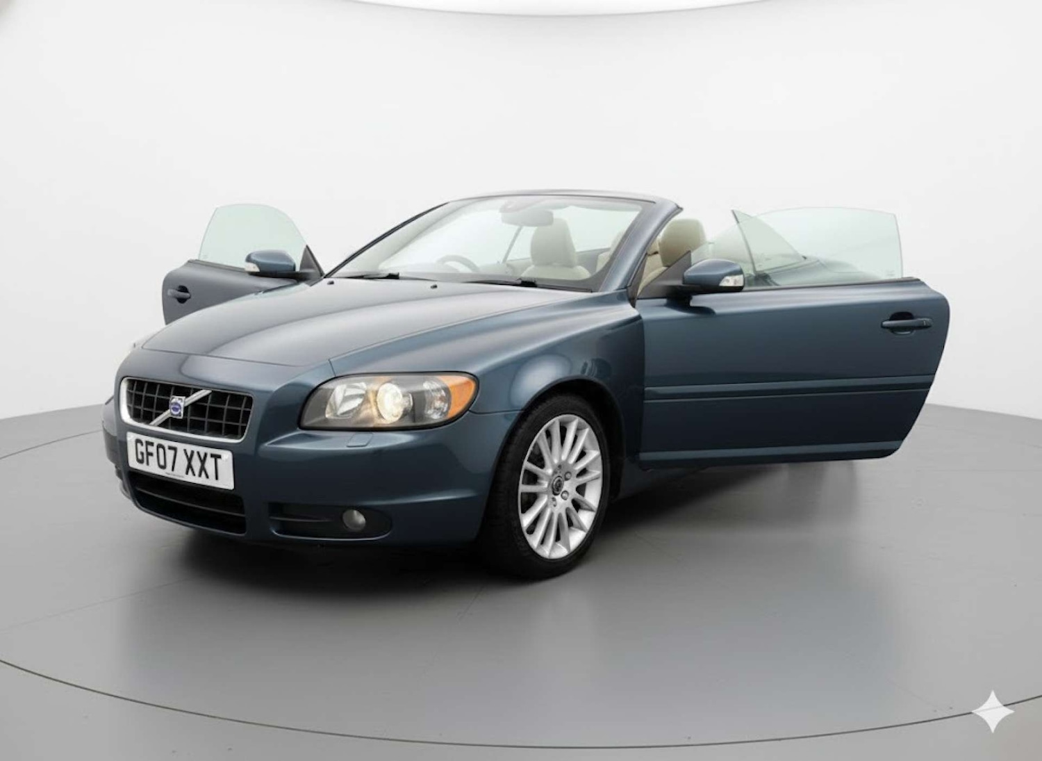 Used Volvo C70 2007 for sale - 77484933: Photo 3