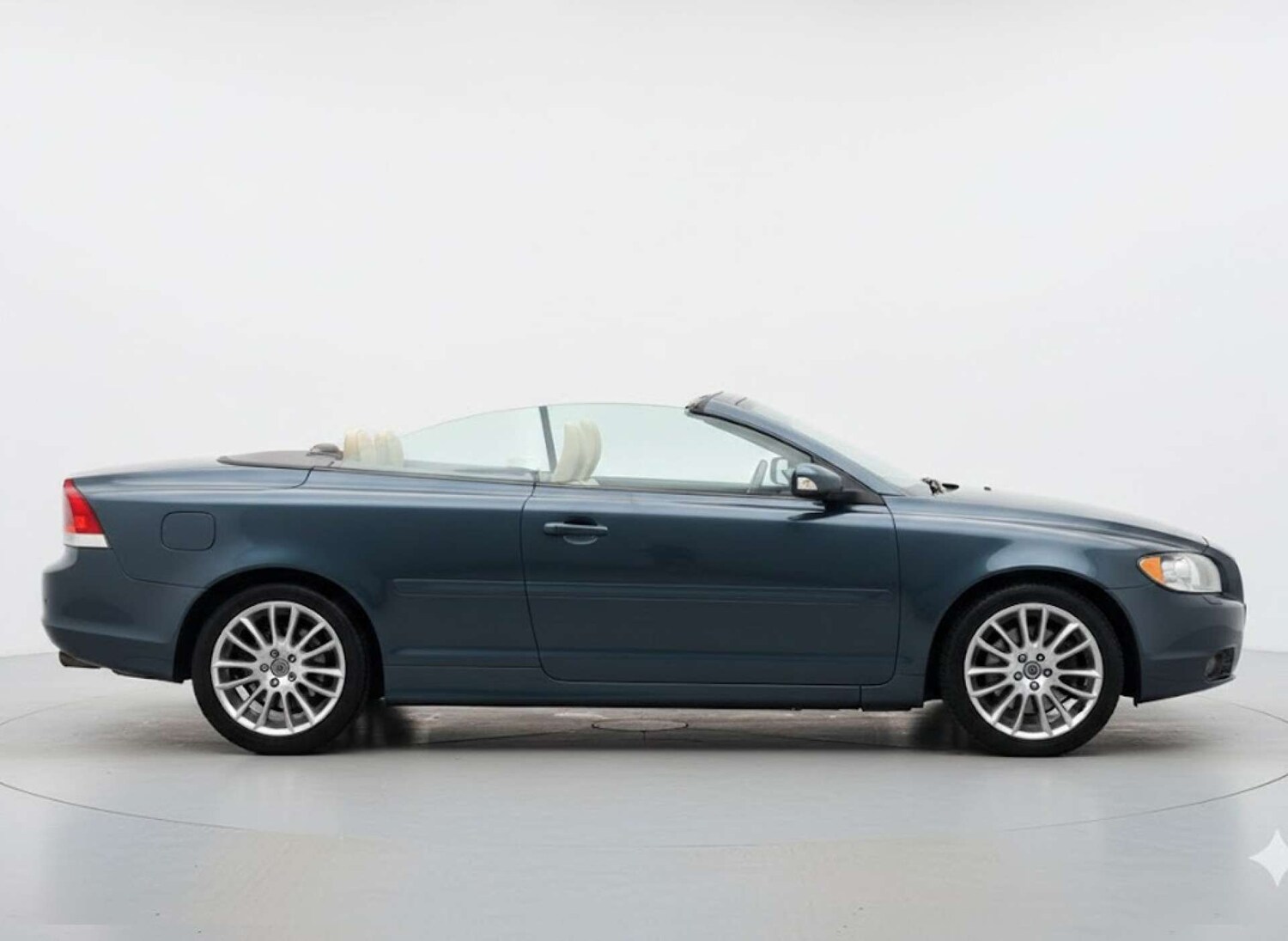 Used Volvo C70 2007 for sale - 77484933: Photo 33