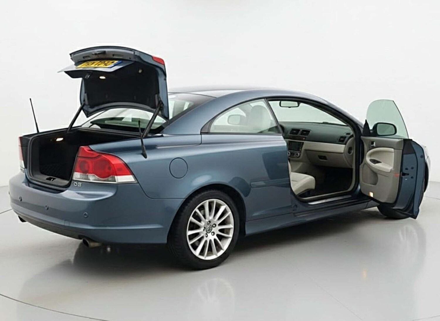 Used Volvo C70 2007 for sale - 77484933: Photo 6