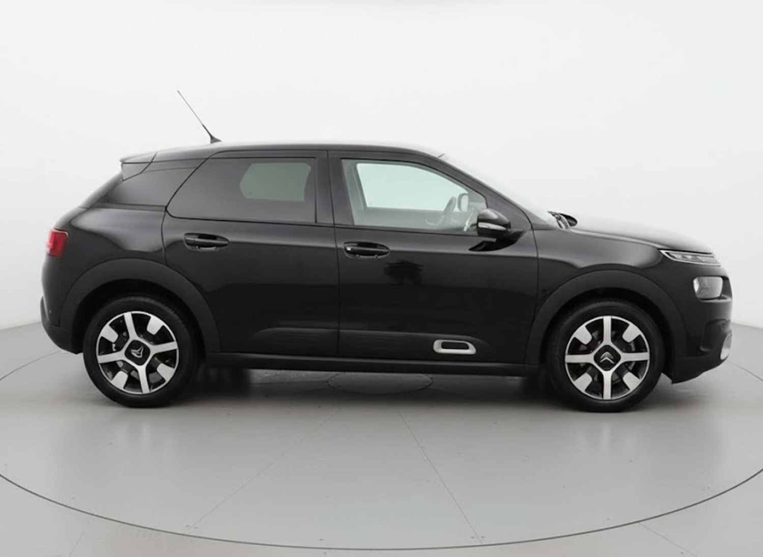 Used Citroen C4 Cactus 2019 for sale - 77581088: Photo 4
