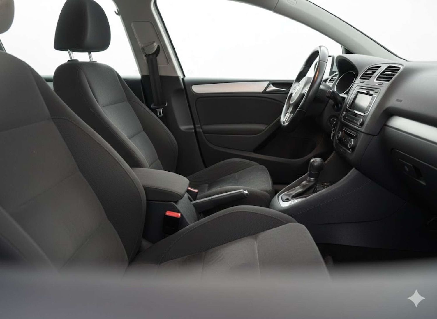 Used Volkswagen Golf 2012 for sale - 77187862: Photo 22