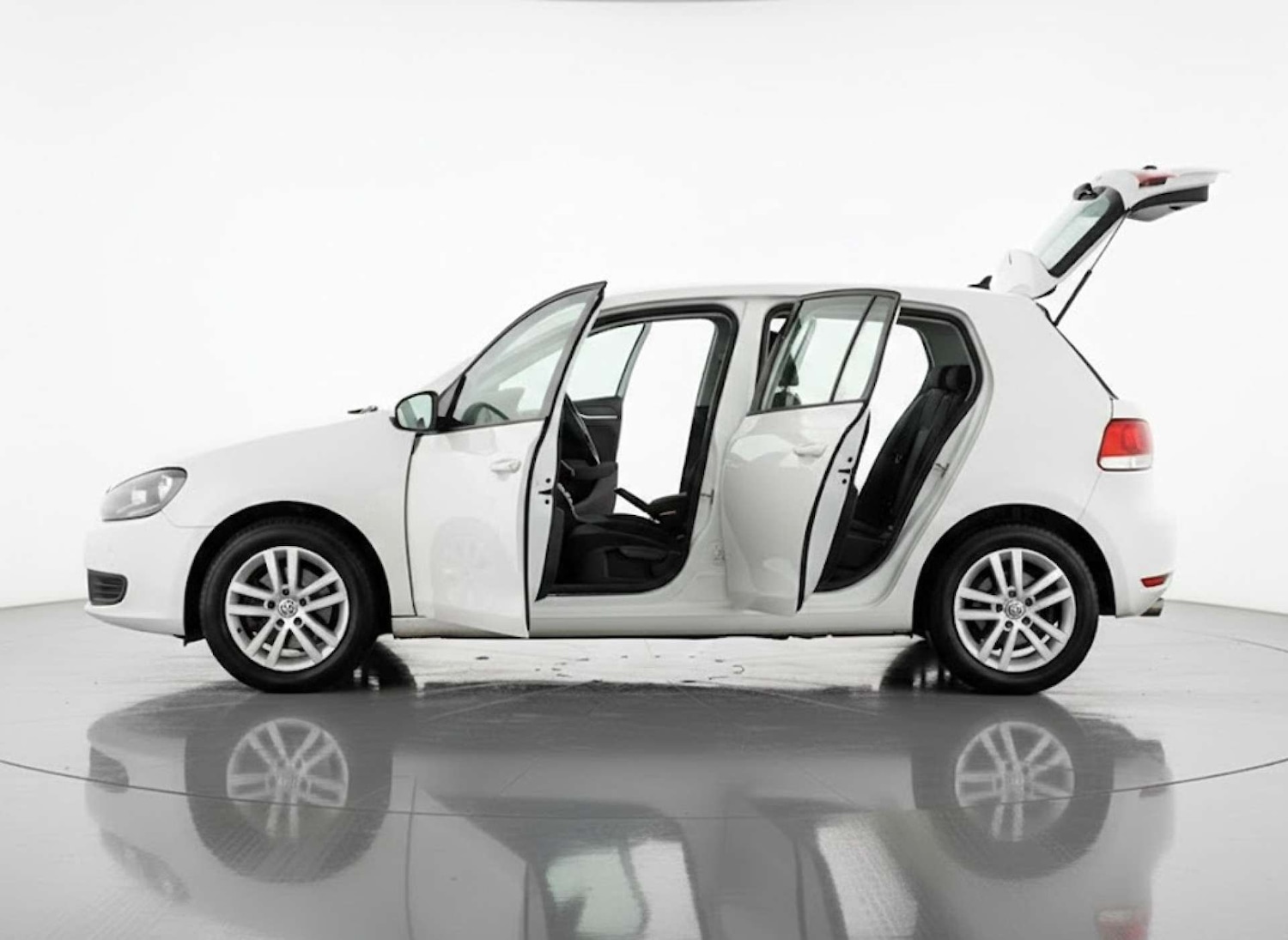 Used Volkswagen Golf 2012 for sale - 77187862: Photo 8