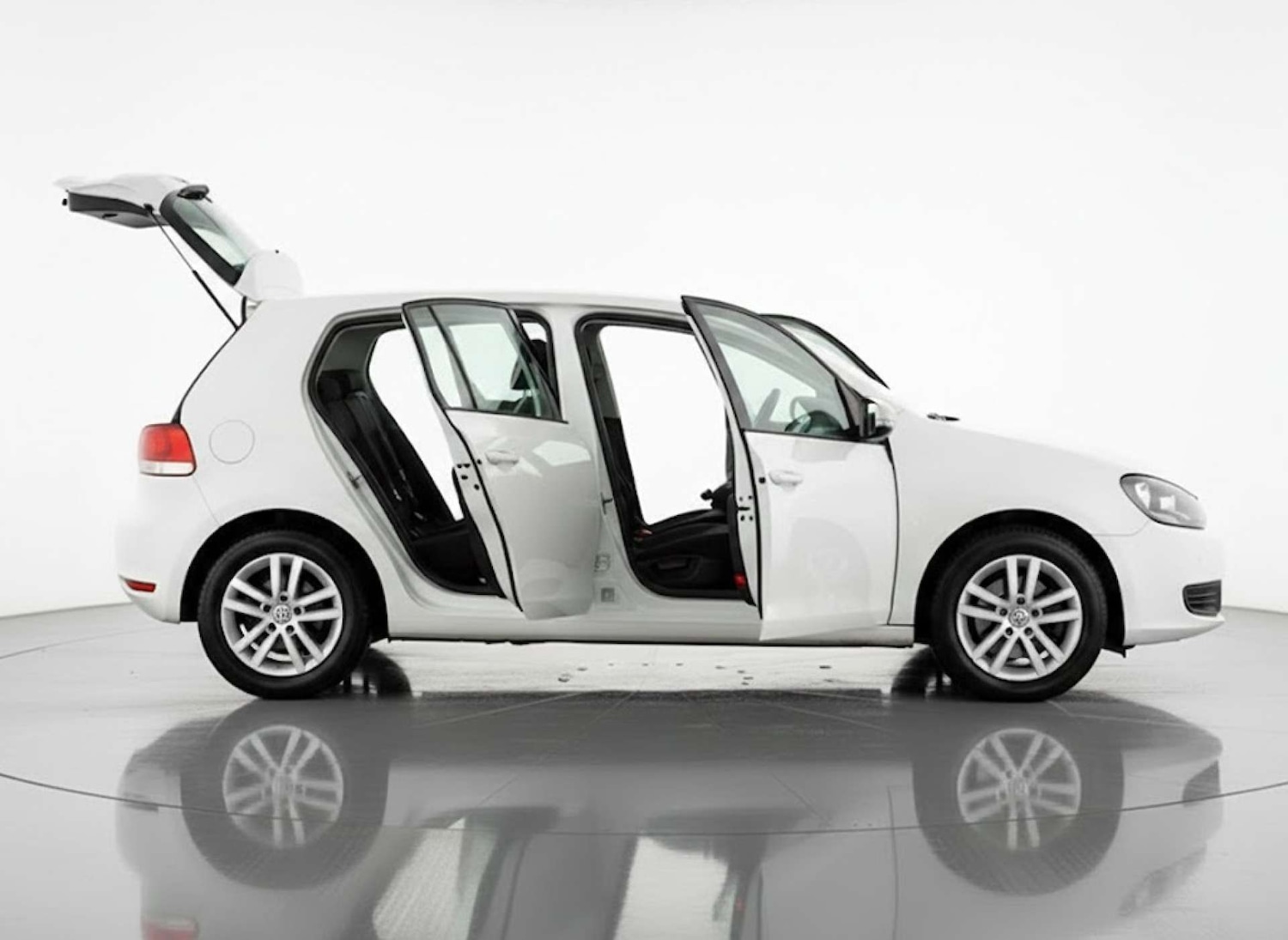 Used Volkswagen Golf 2012 for sale - 77187862: Photo 9