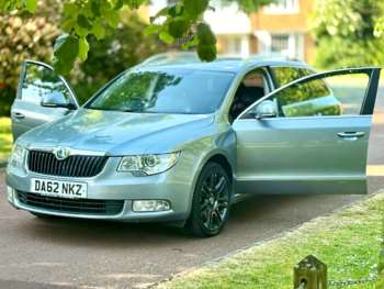 Used Skoda Superb 2012 for sale - 74074978: Photo