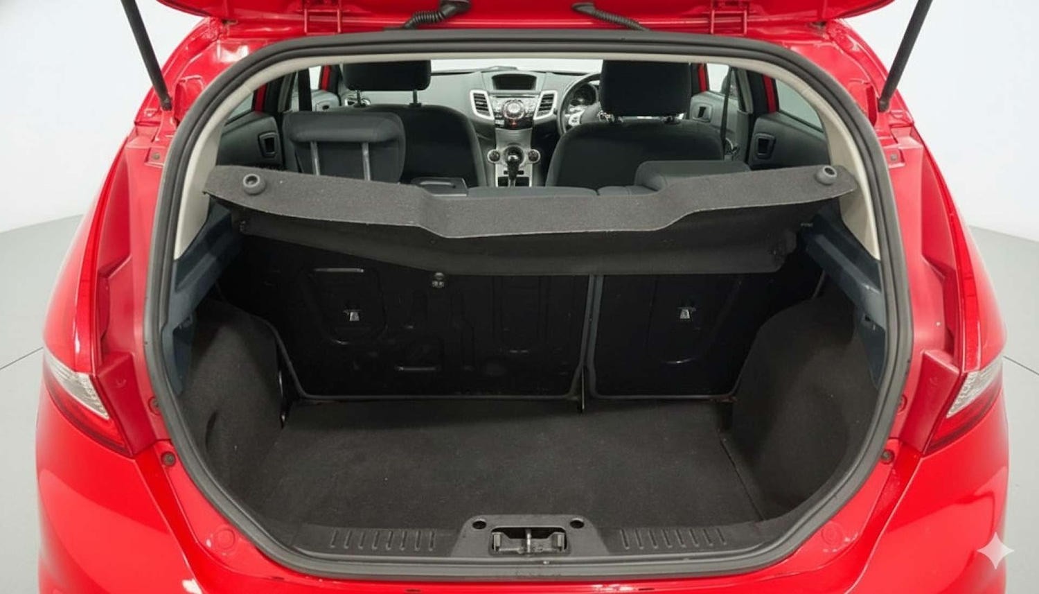 Used Ford Fiesta 2011 for sale - 77262805: Photo 17