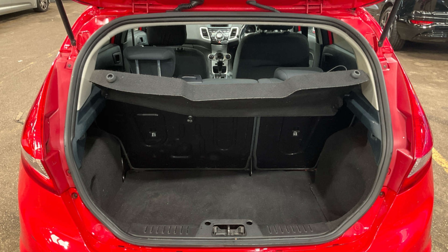 Used Ford Fiesta 2011 for sale - 77262805: Photo 7