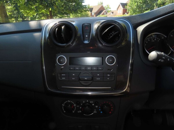 Used Dacia Sandero 2019 for sale - 75463676: Photo 40