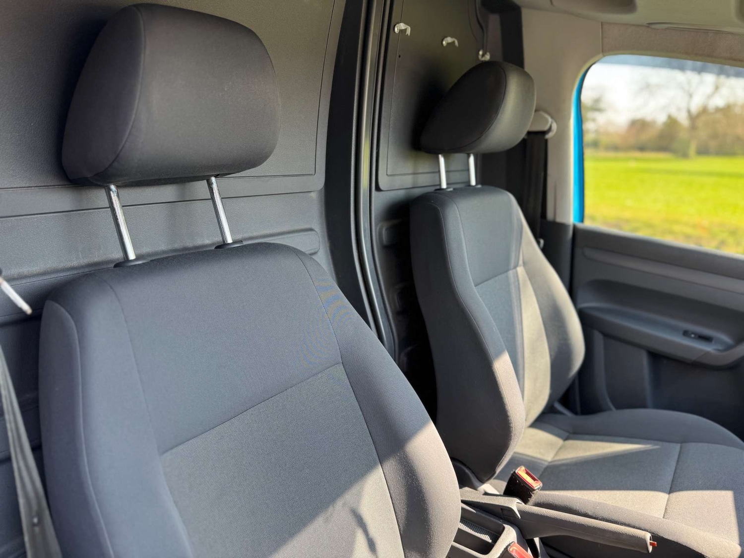 Used Volkswagen Caddy 2015 for sale - 76602059: Photo 26