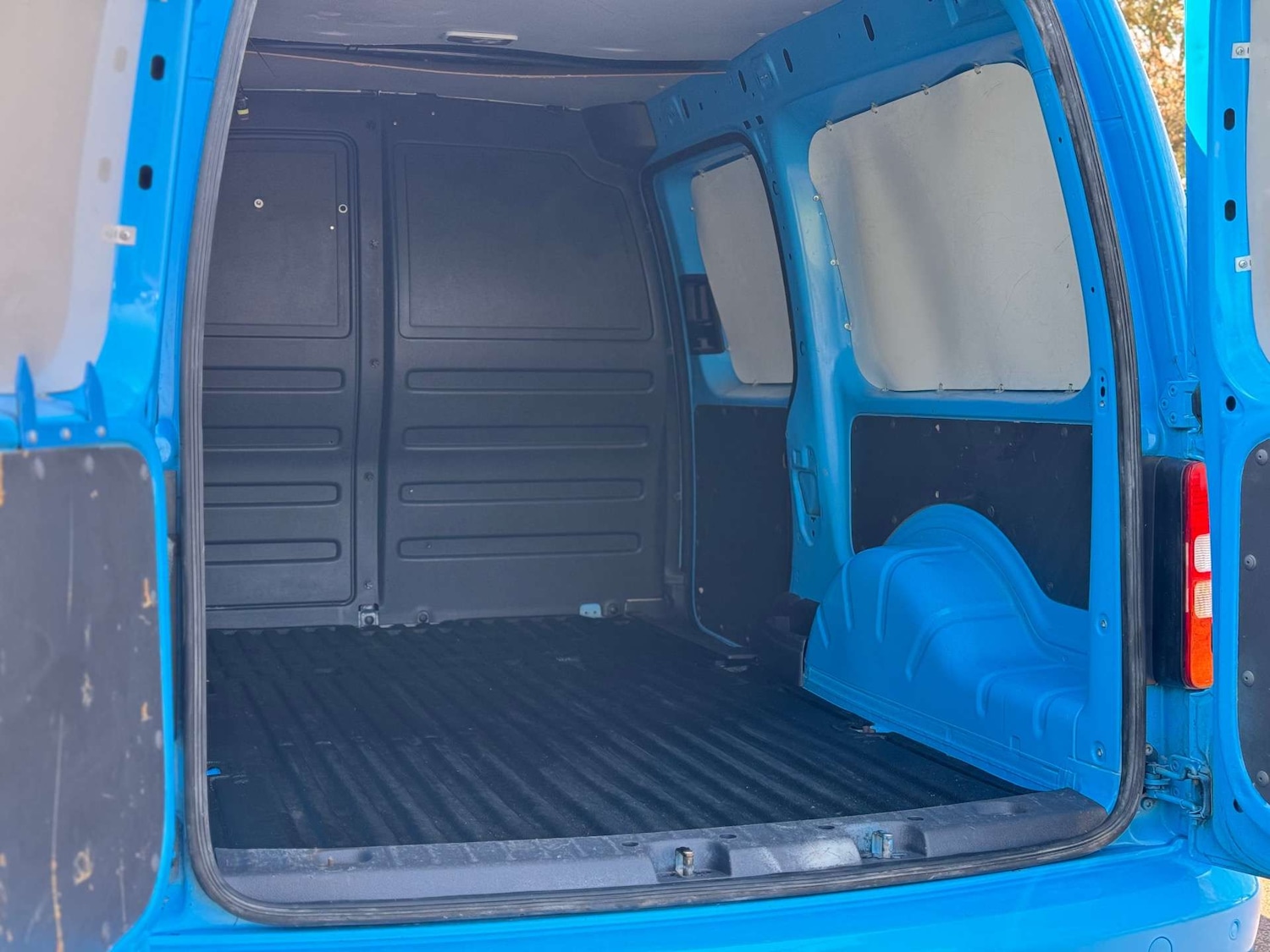 Used Volkswagen Caddy 2015 for sale - 76602059: Photo 40