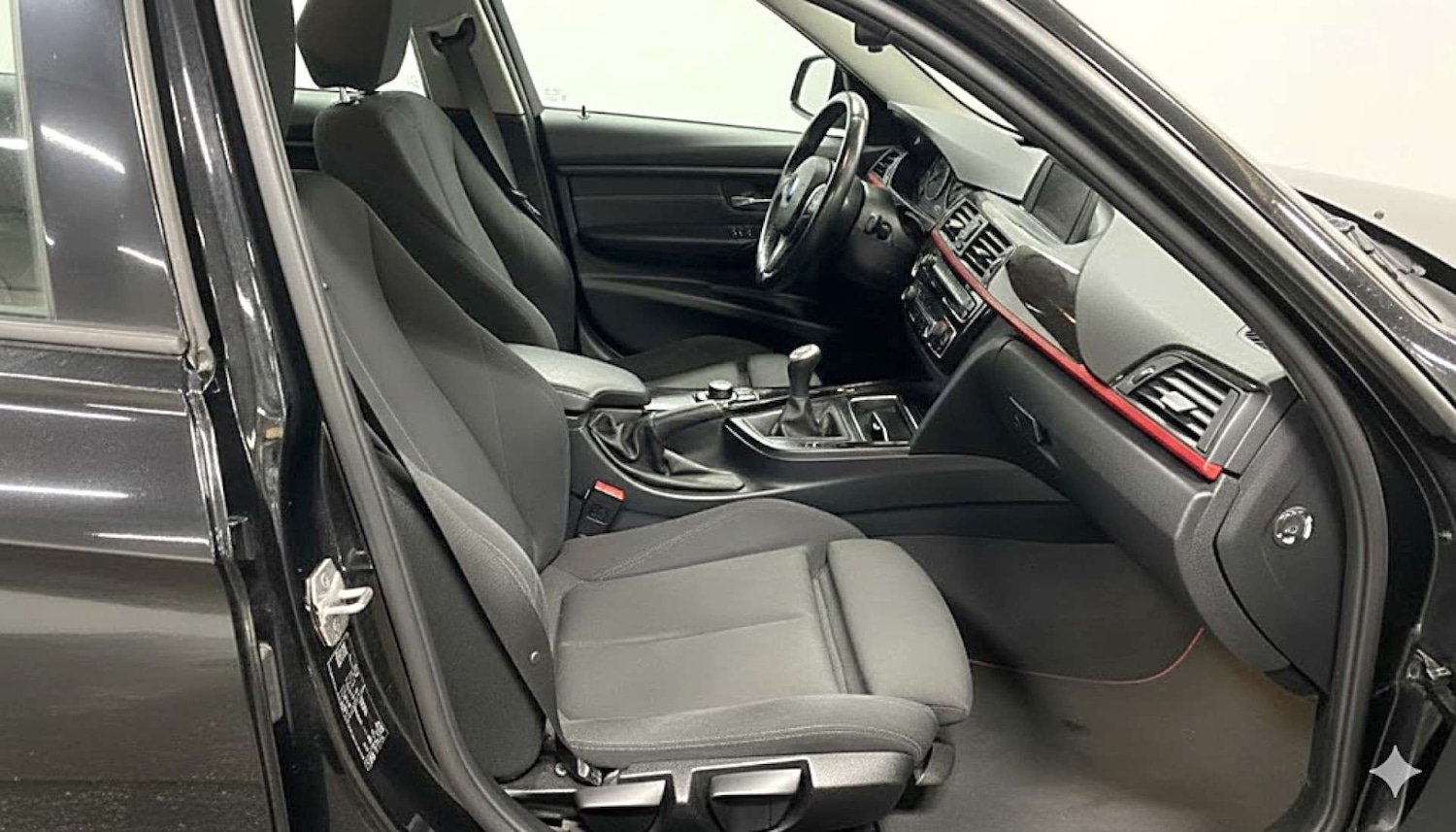 Used BMW 3 Series 2013 for sale - 76703584: Photo 11