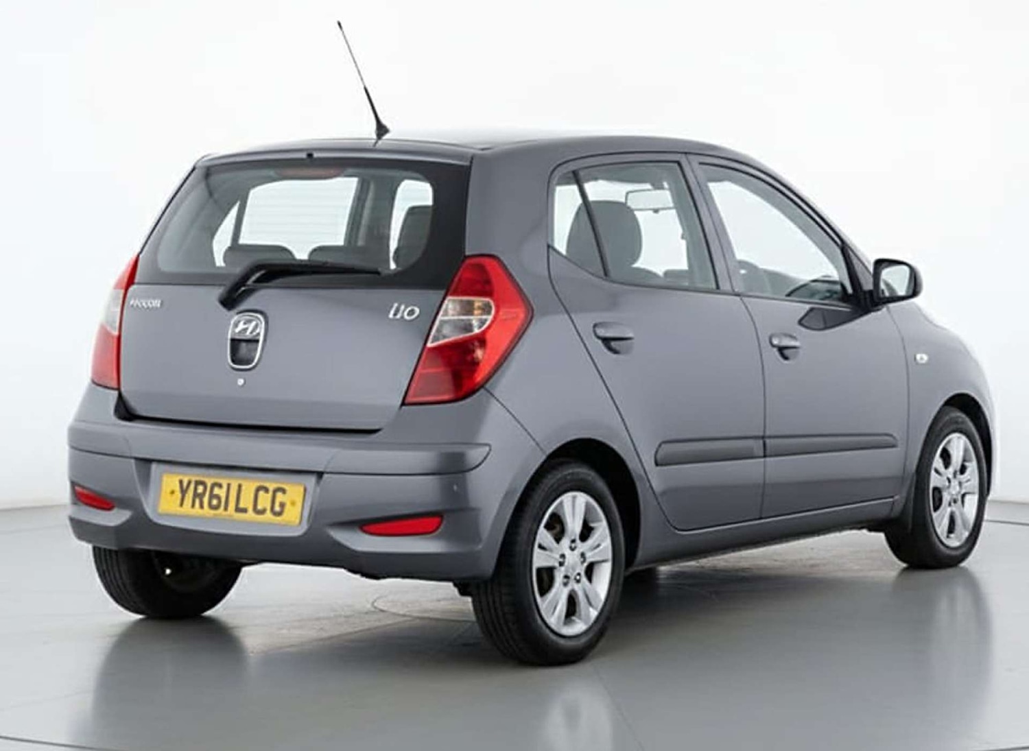 Used Hyundai i10 2011 for sale - 77314243: Photo 5