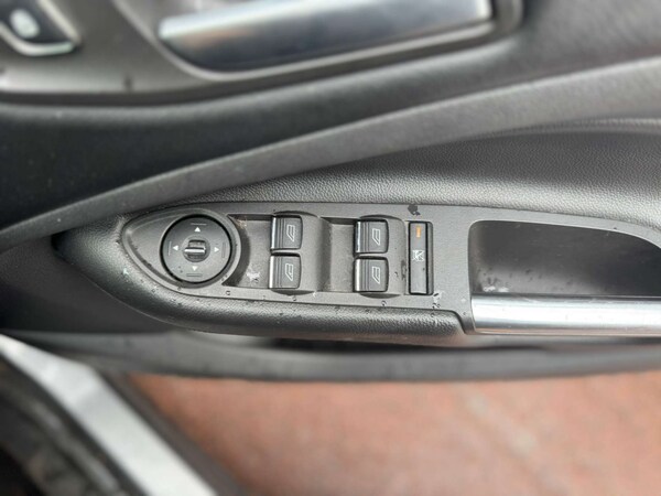 Used Ford Kuga 2013 for sale - 74535612: Photo 27