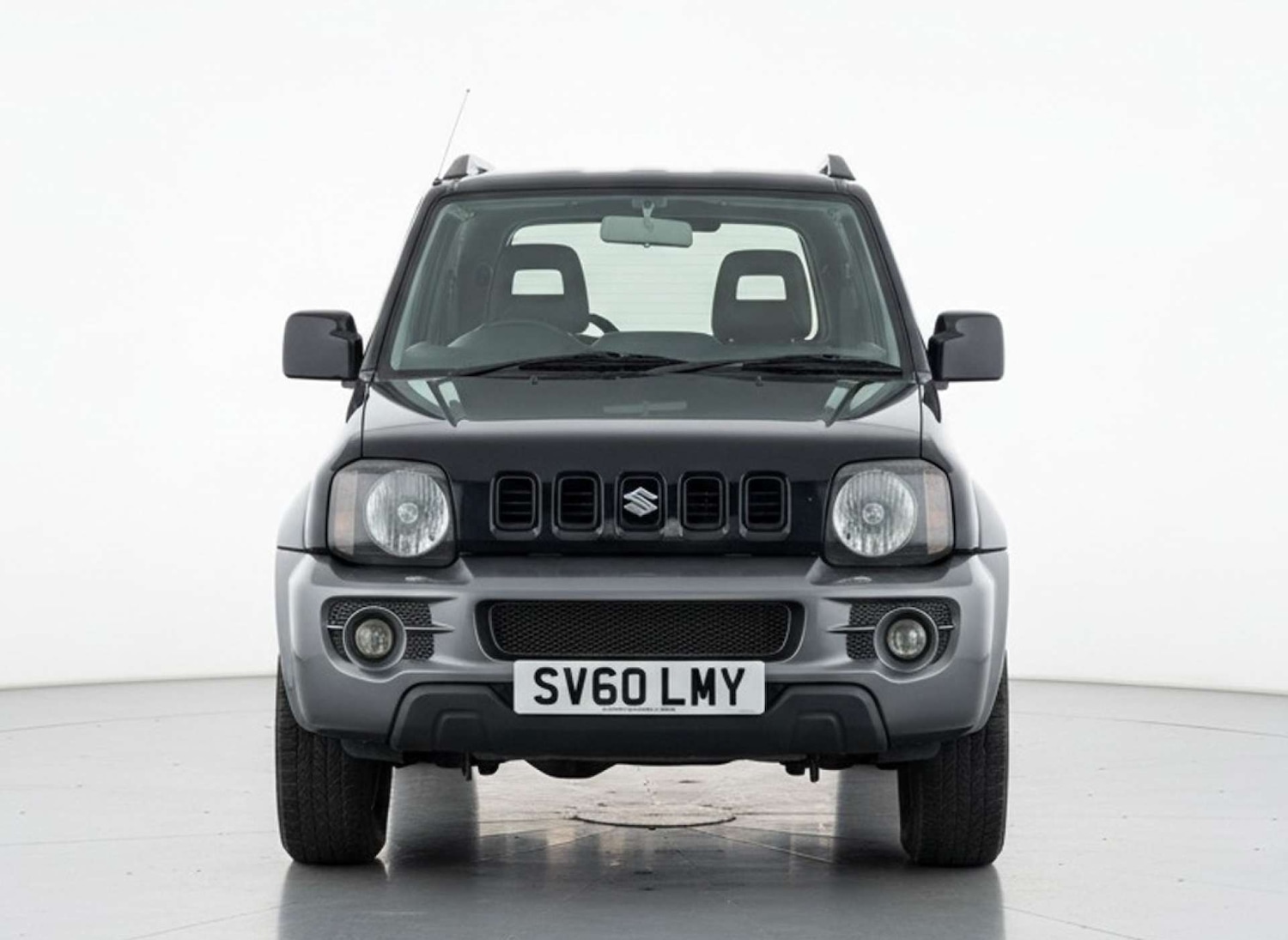 Used Suzuki Jimny 2010 for sale - 76526165: Photo 2