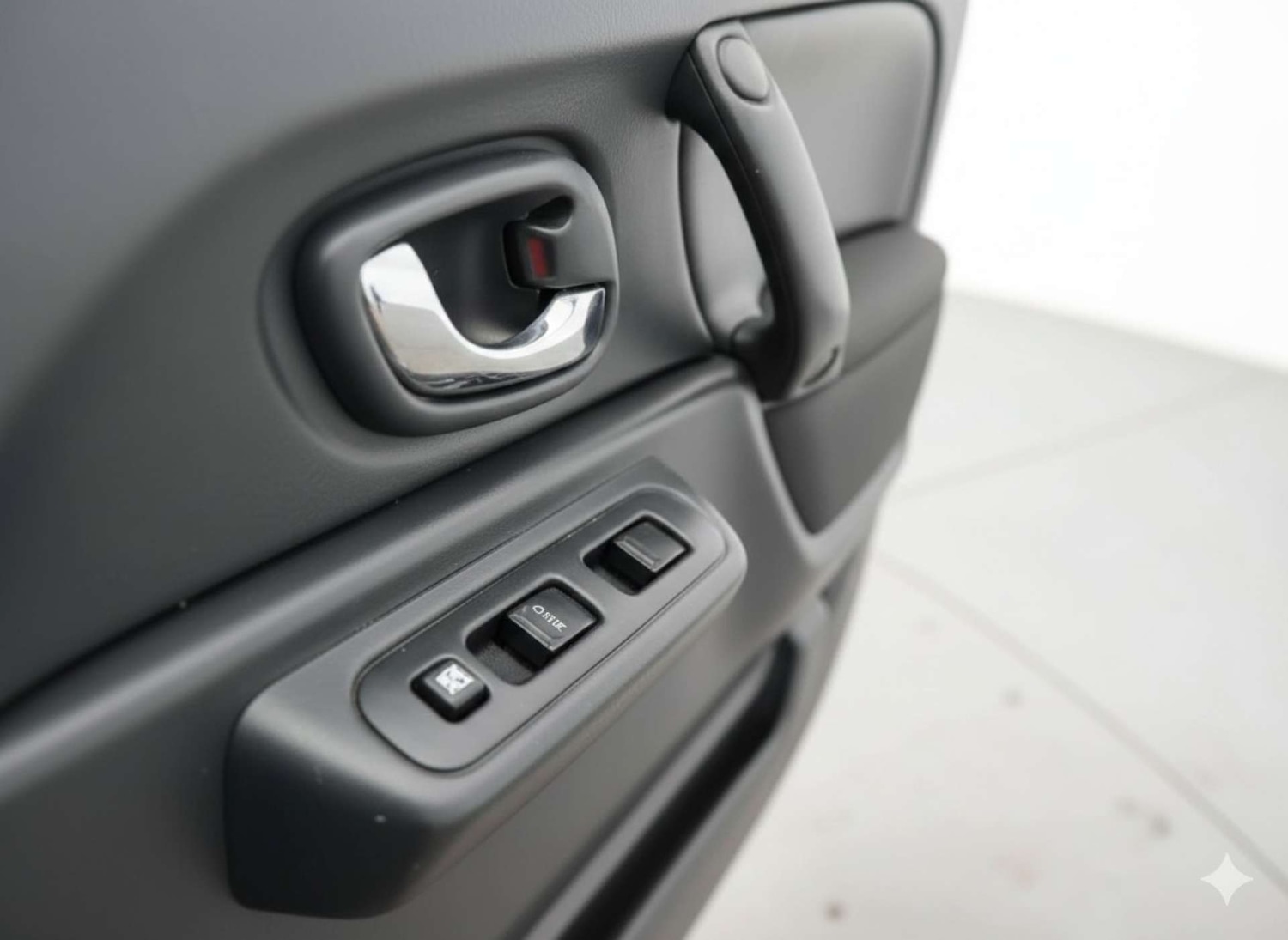 Used Suzuki Jimny 2010 for sale - 76526165: Photo 23