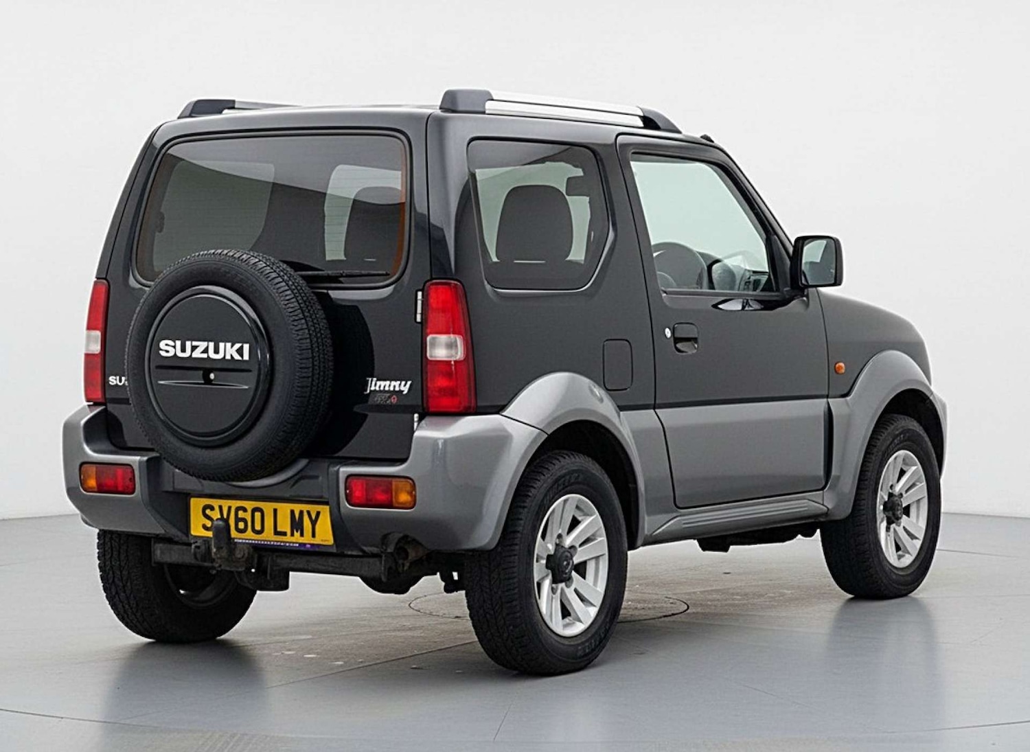 Used Suzuki Jimny 2010 for sale - 76526165: Photo 30