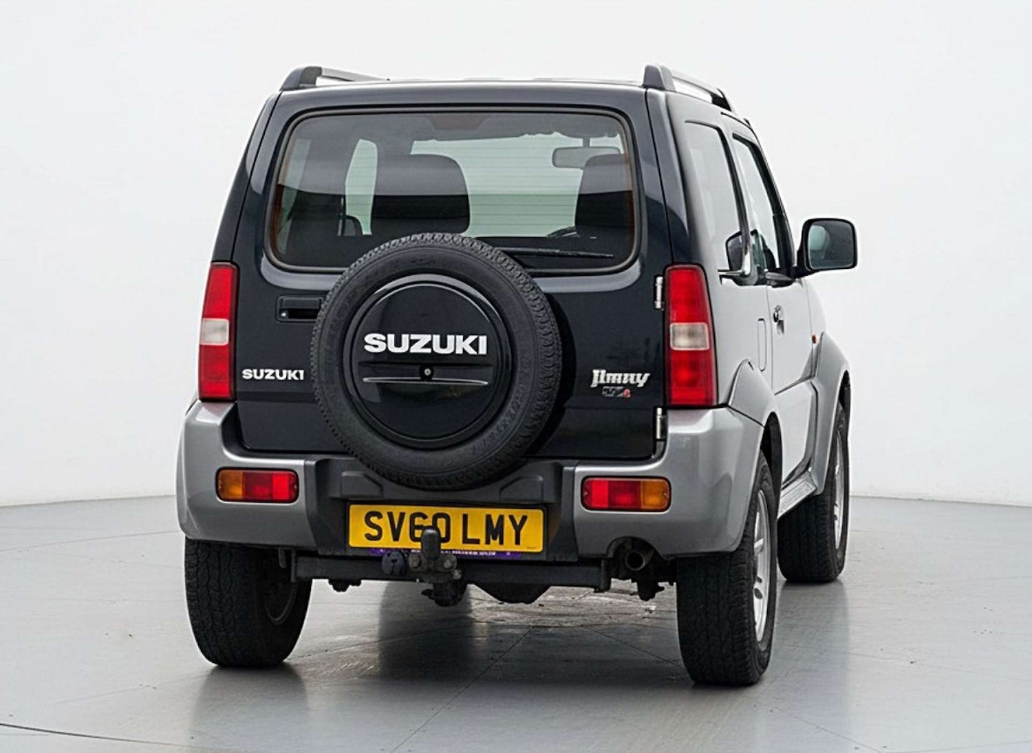 Used Suzuki Jimny 2010 for sale - 76526165: Photo 37