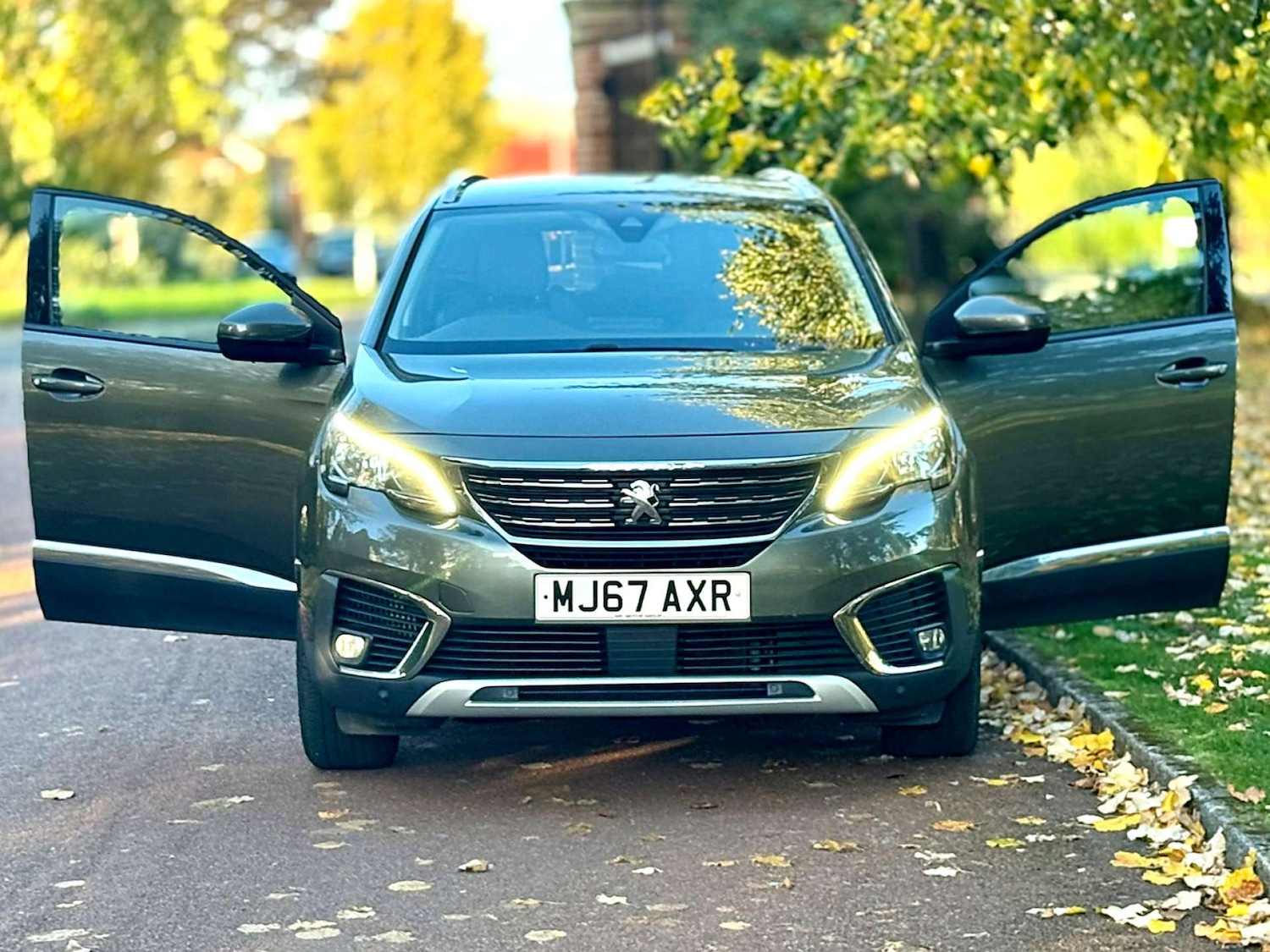 Used Peugeot 5008 2017 for sale - 76265227: Photo 10