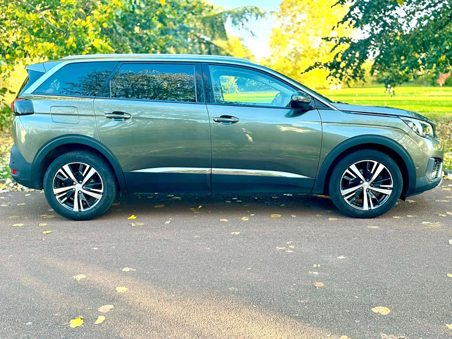 Used Peugeot 5008 2017 for sale - 76265227: Photo 22