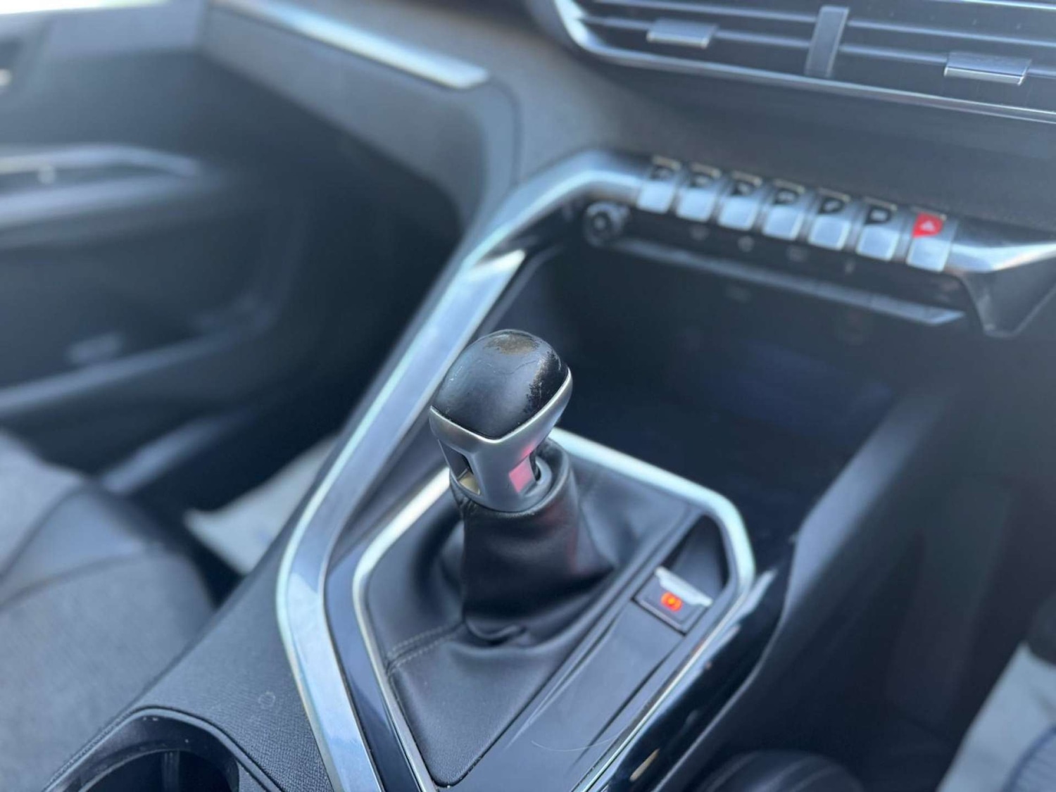 Used Peugeot 5008 2017 for sale - 76265227: Photo 26