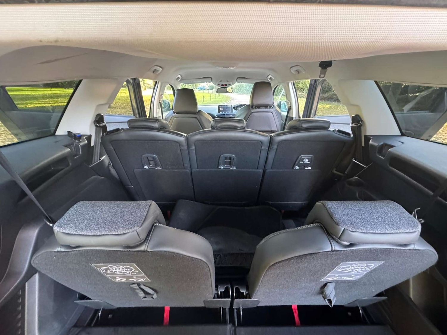 Used Peugeot 5008 2017 for sale - 76265227: Photo 37