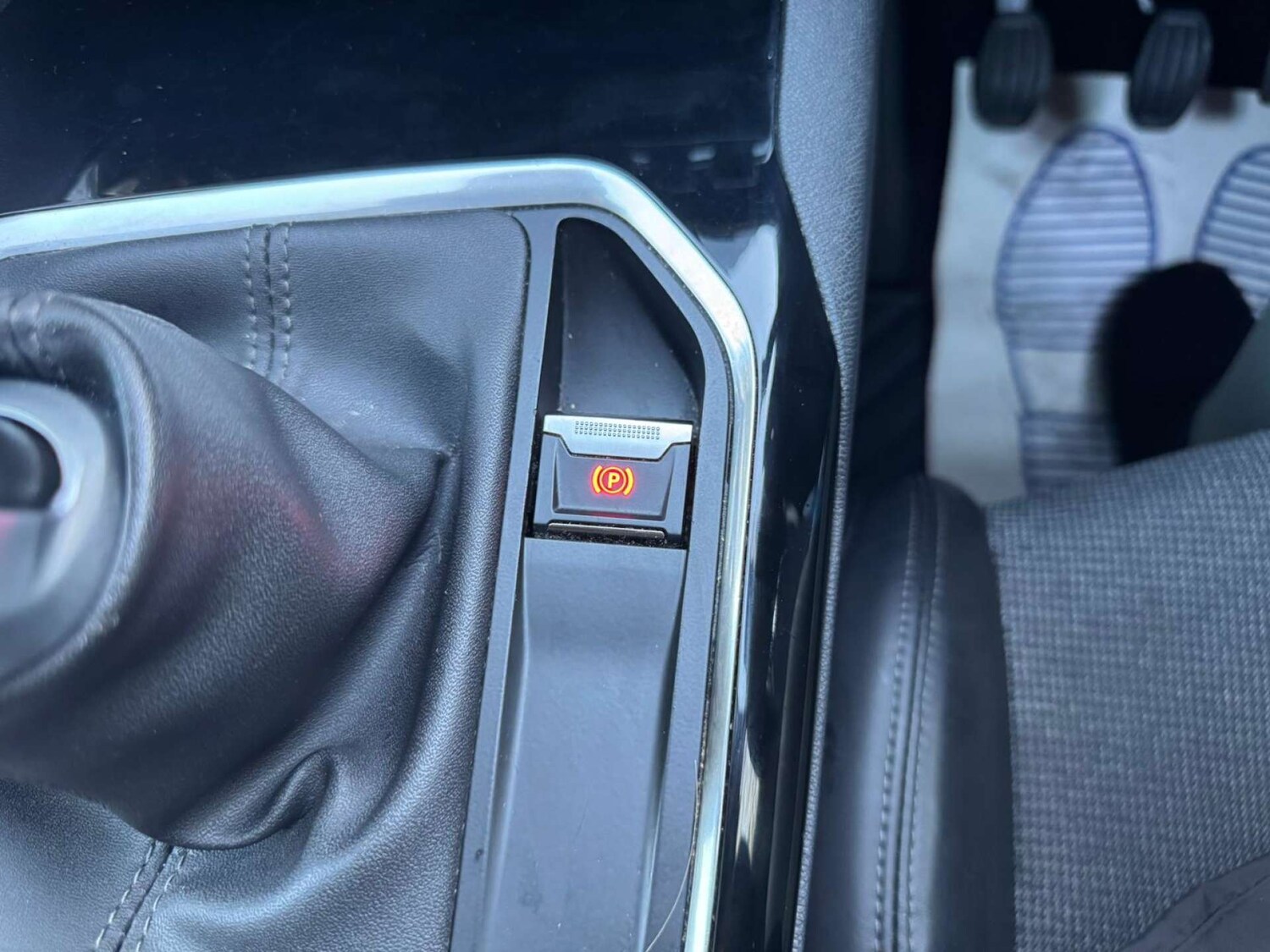 Used Peugeot 5008 2017 for sale - 76265227: Photo 46