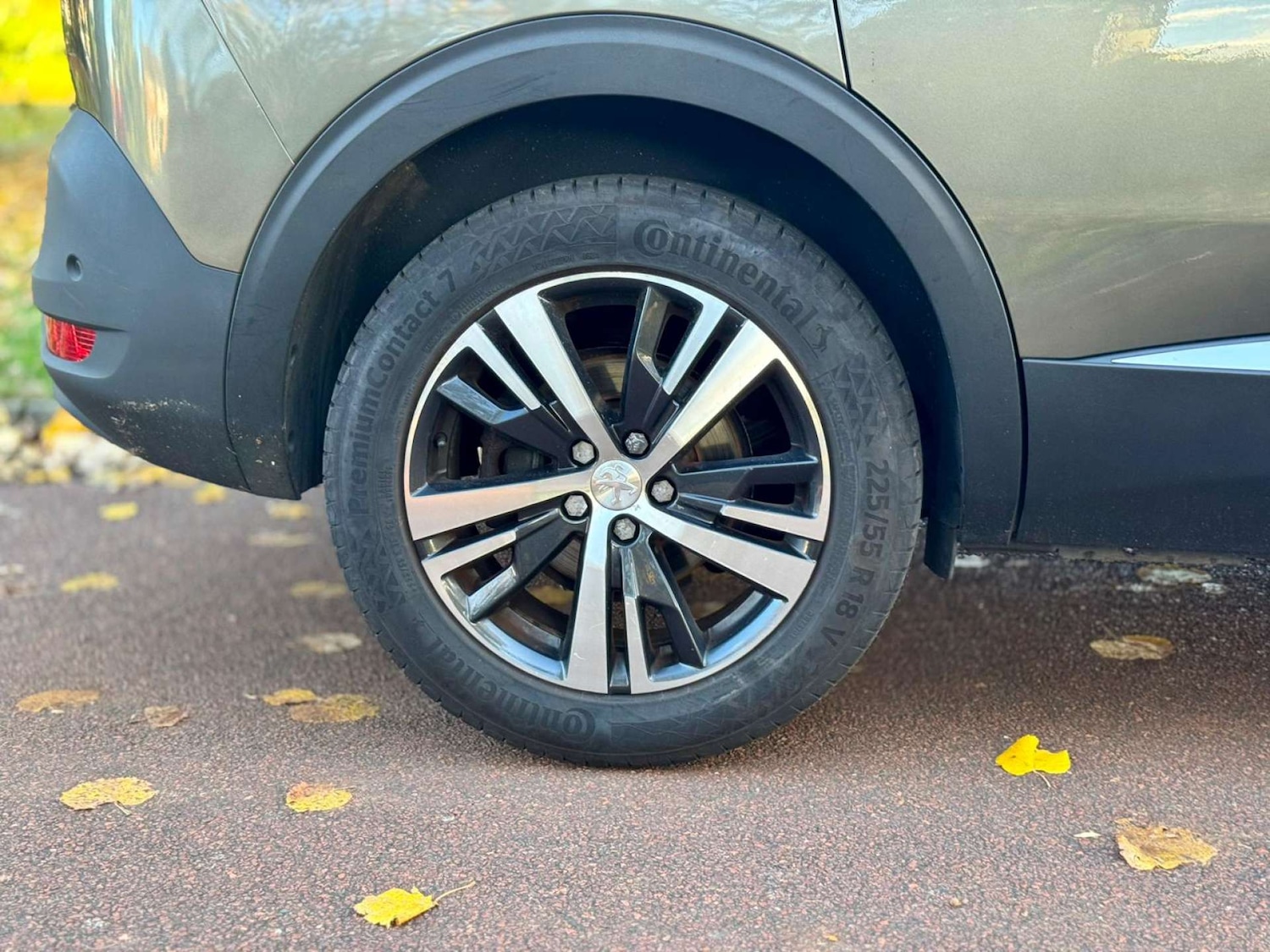 Used Peugeot 5008 2017 for sale - 76265227: Photo 49