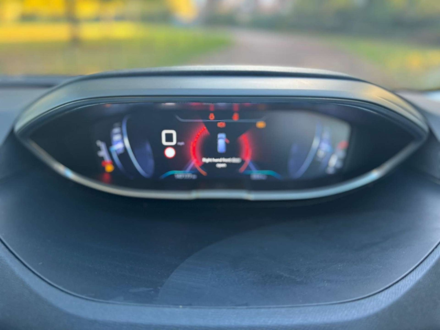 Used Peugeot 5008 2017 for sale - 76265227: Photo 54