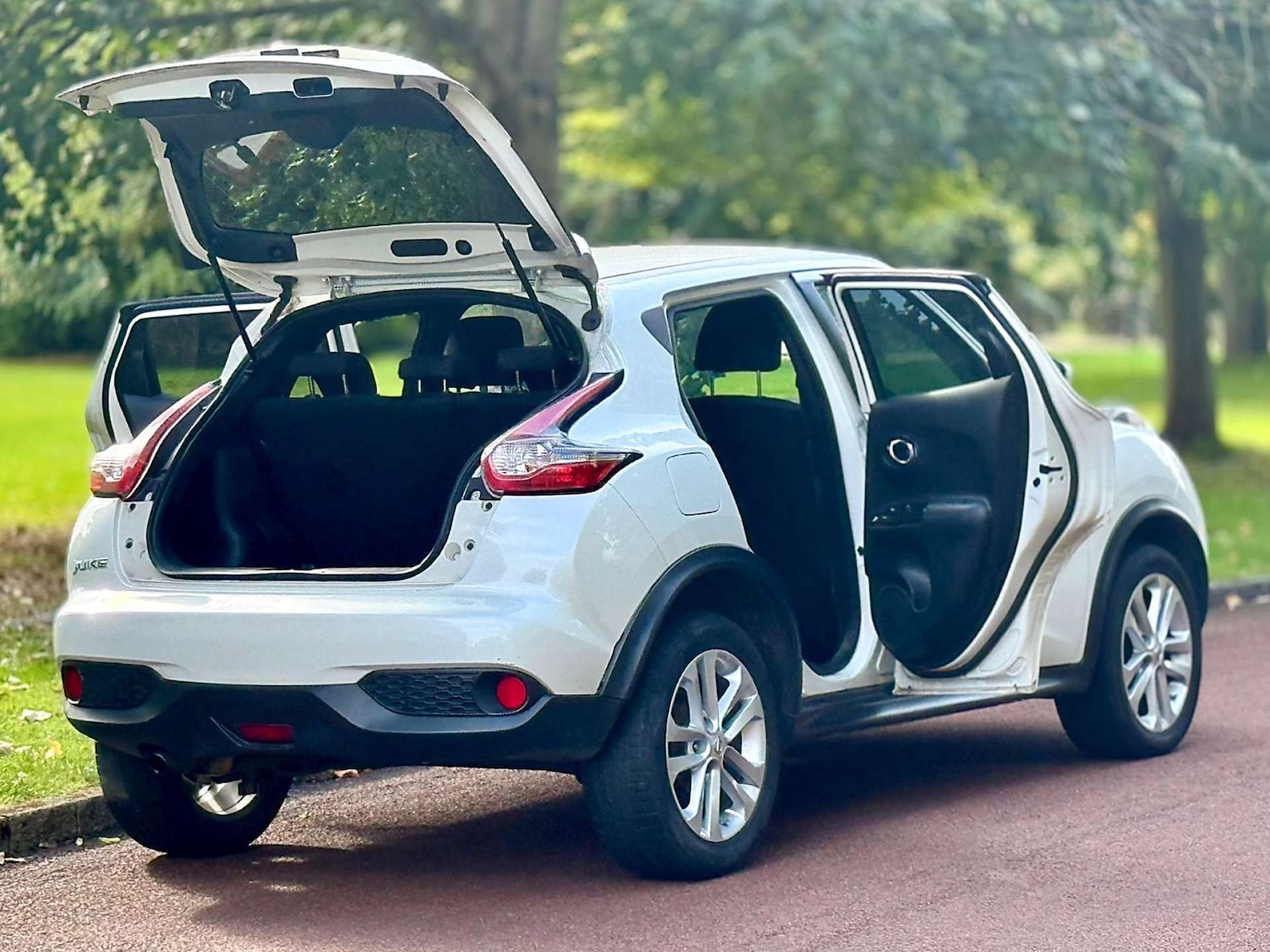 Used Nissan Juke 2016 for sale - 75913730: Photo 24