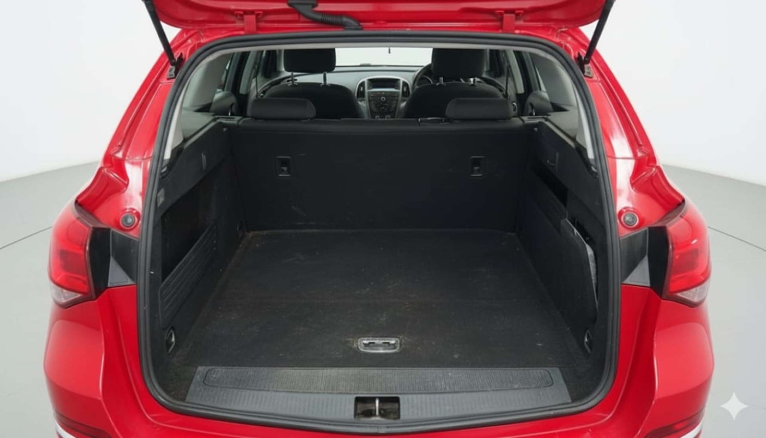 Used Vauxhall Astra 2013 for sale - 77200722: Photo 16