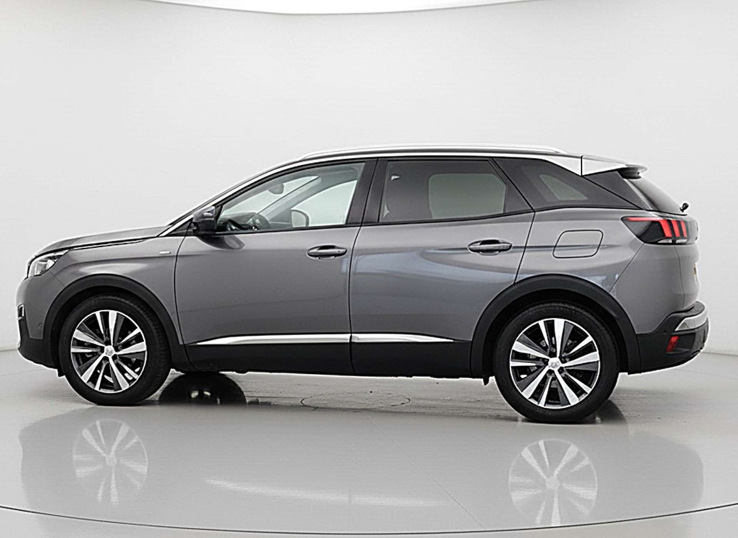 Used Peugeot 3008 2018 for sale - 77880412: Photo 11