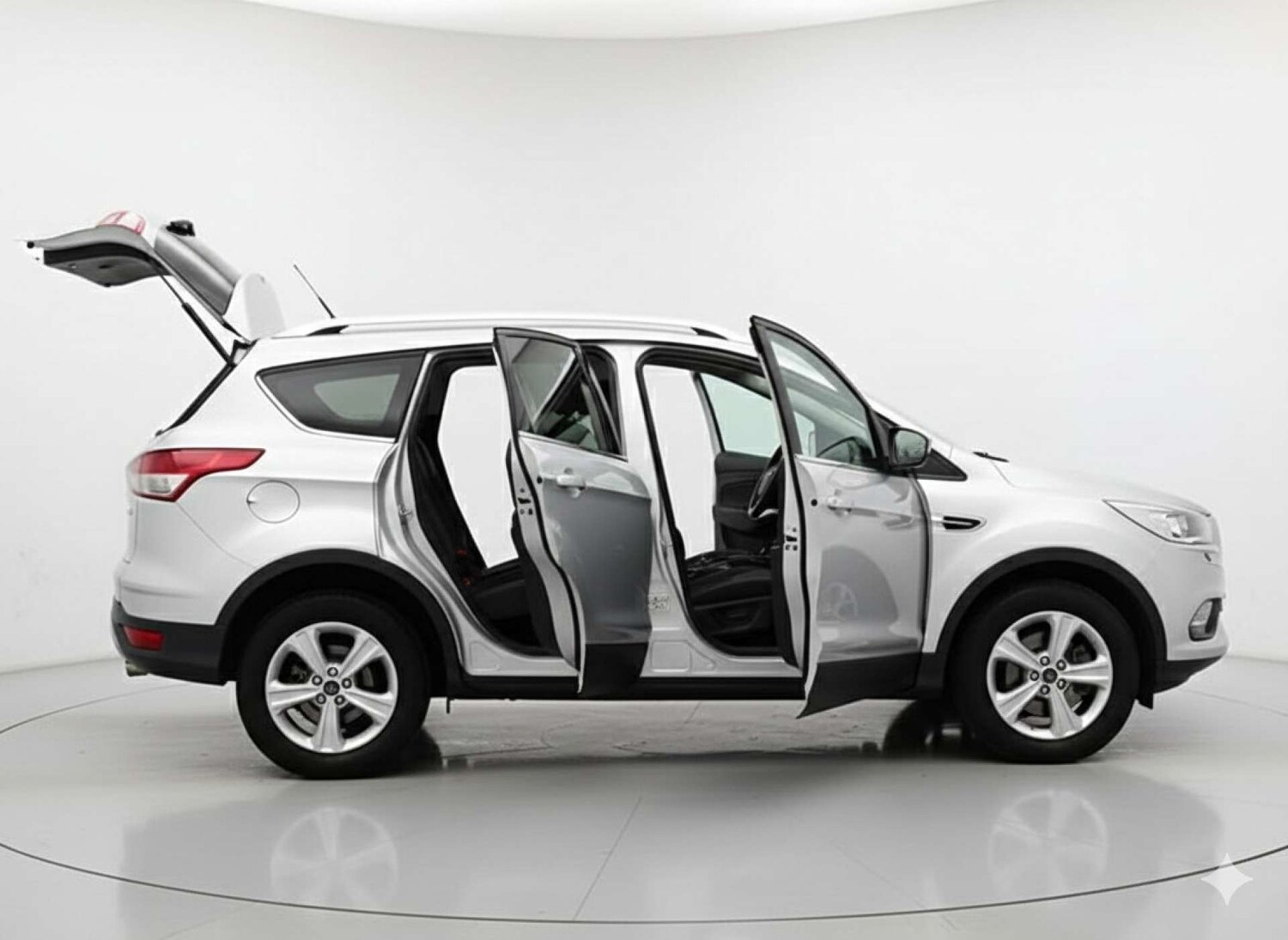 Used Ford Kuga 2015 for sale - 77535003: Photo 10