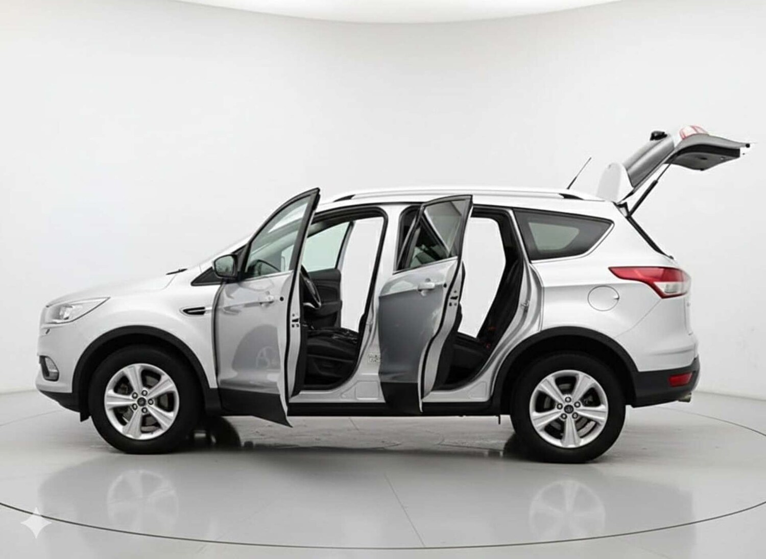 Used Ford Kuga 2015 for sale - 77535003: Photo 13