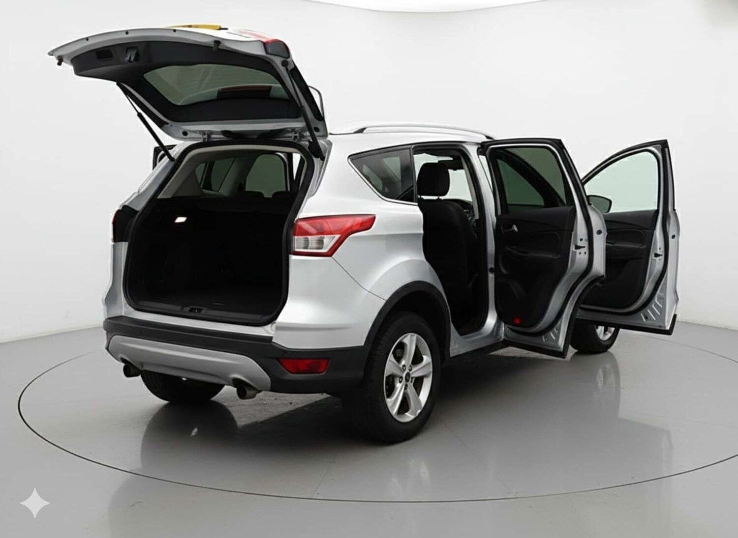 Used Ford Kuga 2015 for sale - 77535003: Photo 15