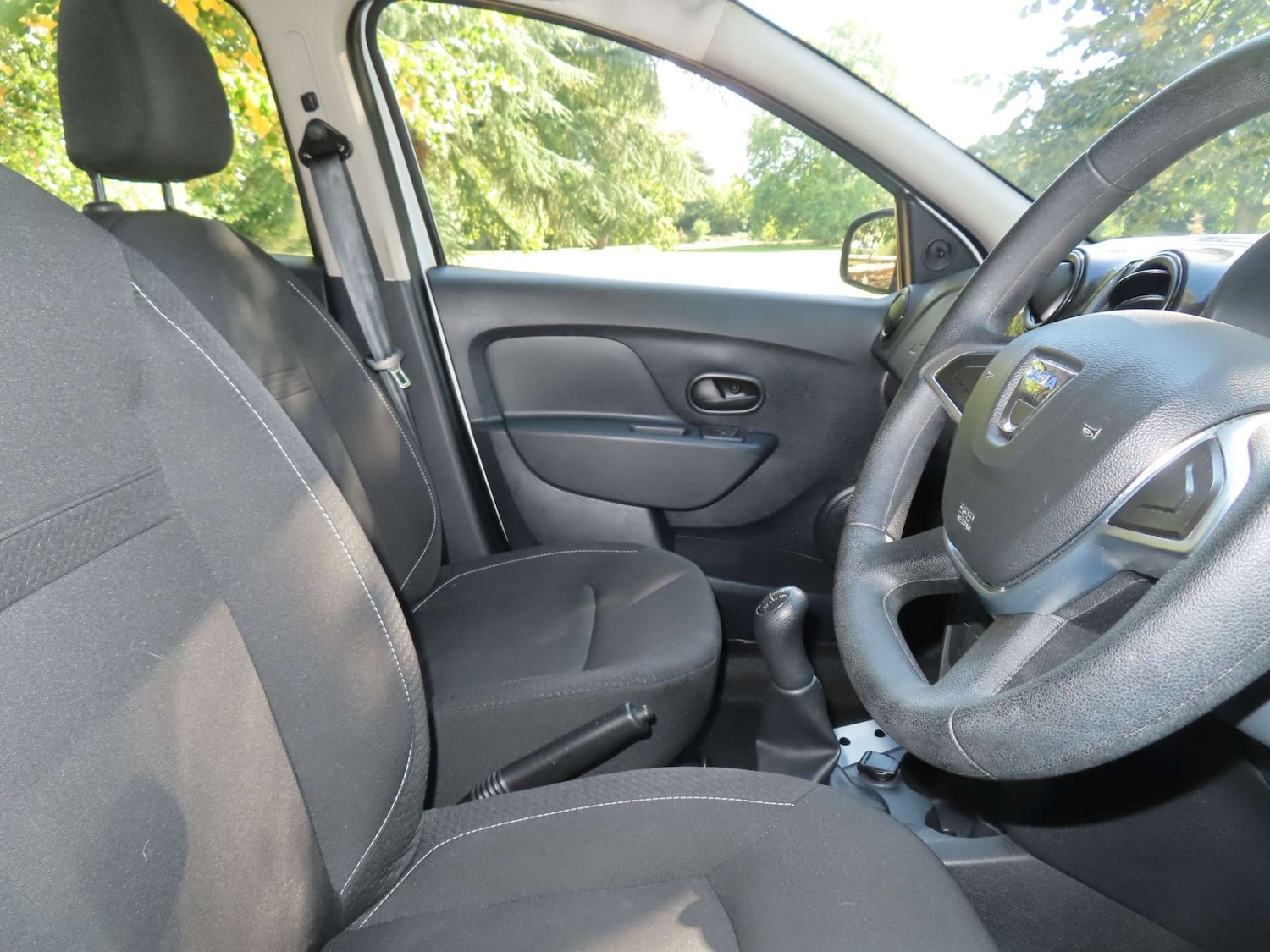 Used Dacia Sandero 2019 for sale - 76602089: Photo 57