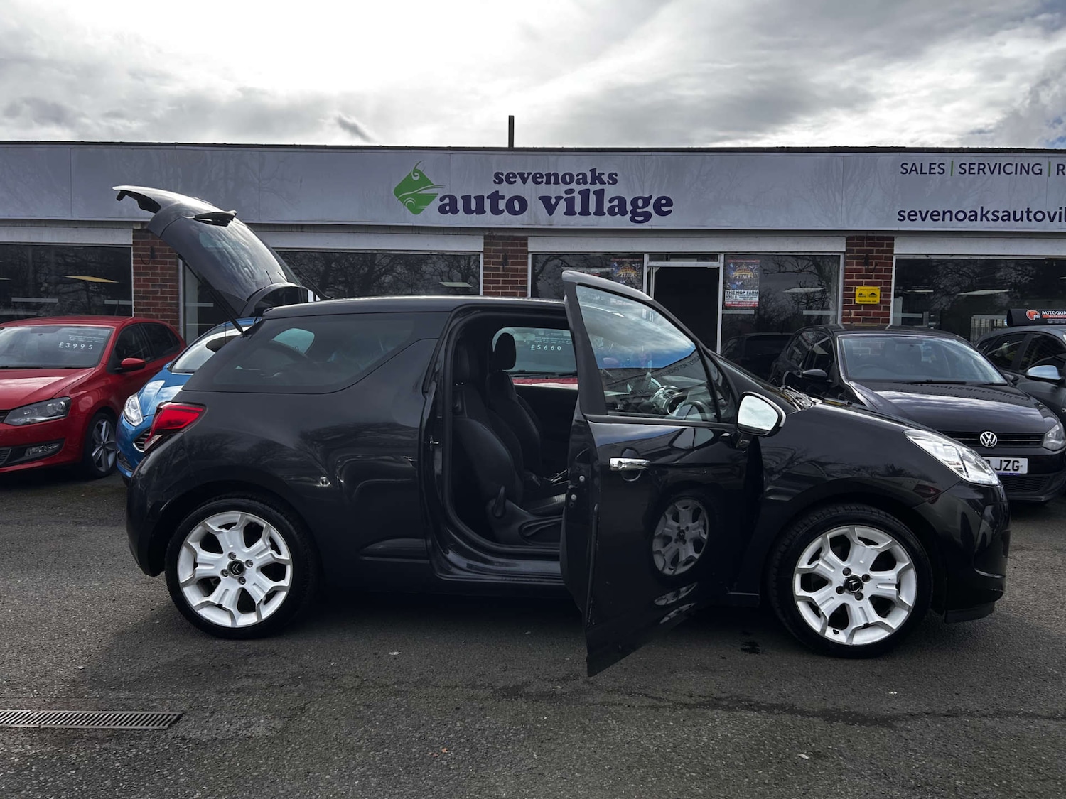 Used Citroen DS3 2010 for sale - 77818755: Photo 5
