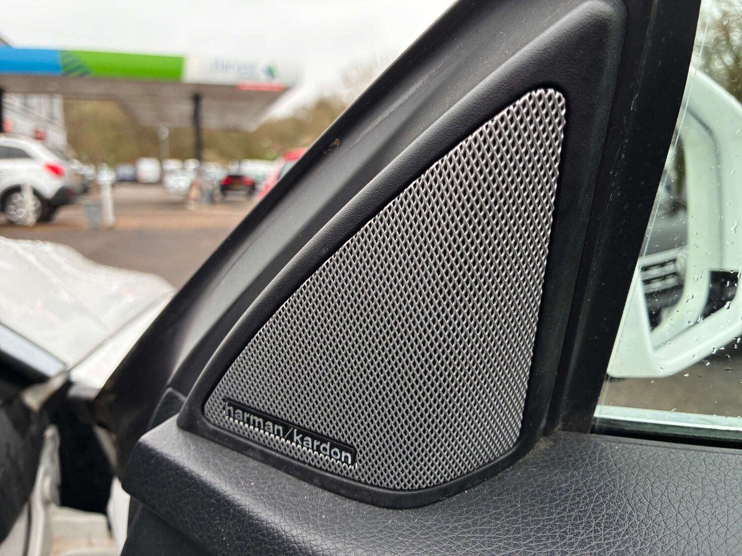 Used Mercedes-Benz E Class 2015 for sale - 78122067: Photo 18