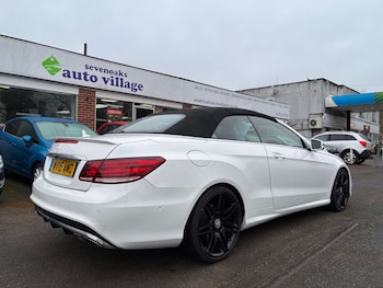 Used Mercedes-Benz E Class 2015 for sale - 78122067: Photo