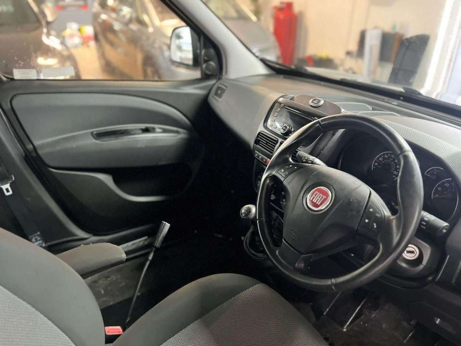 Used Fiat Doblo 2011 for sale - 76363537: Photo 11