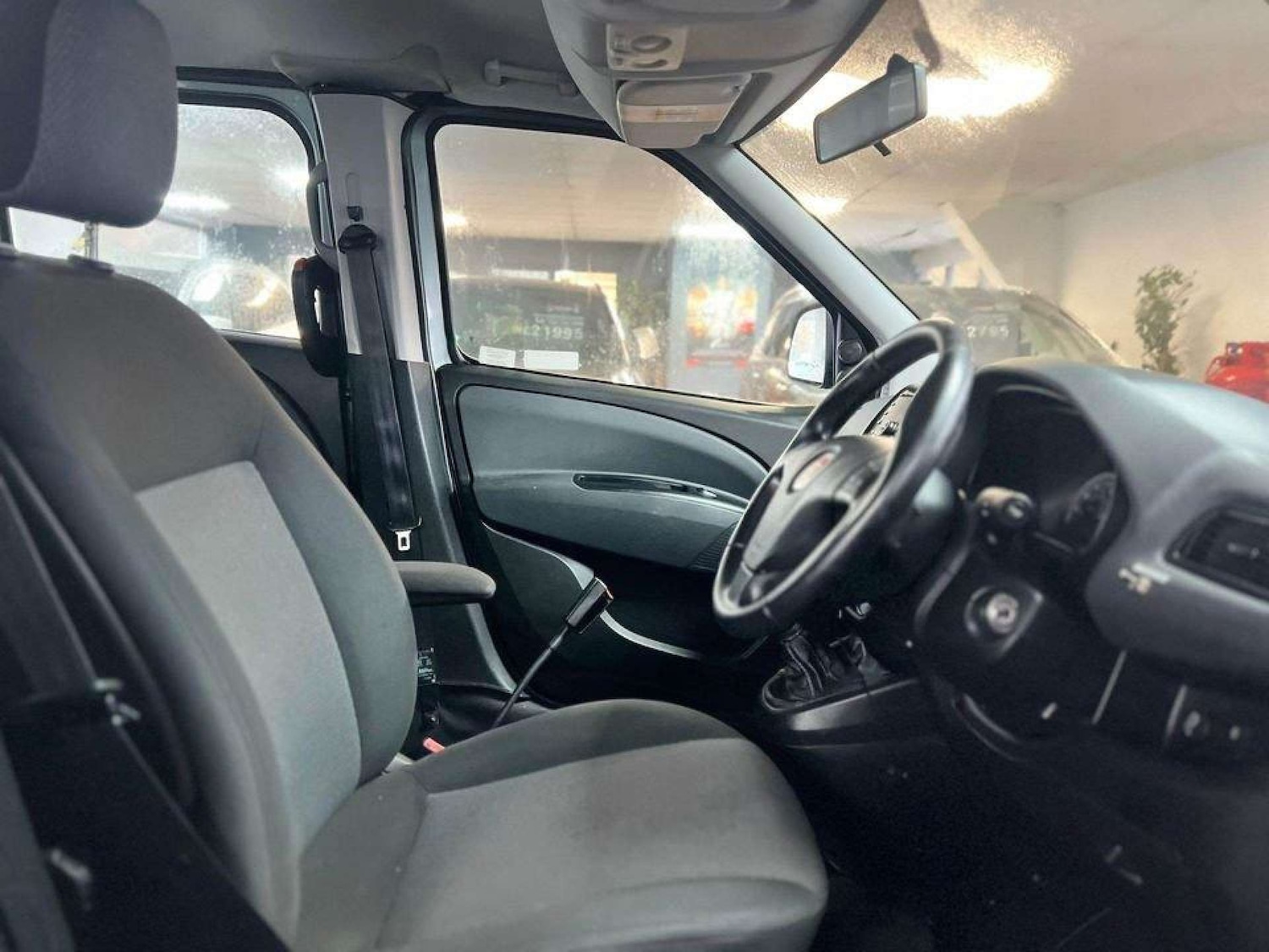 Used Fiat Doblo 2011 for sale - 76363537: Photo 12