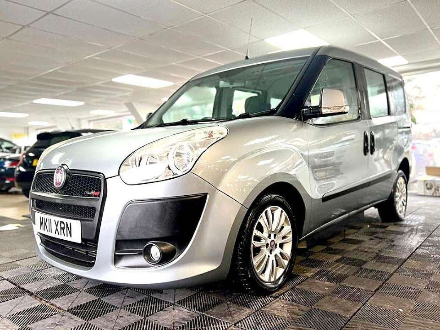 Used Fiat Doblo 2011 for sale - 76363537: Photo 2