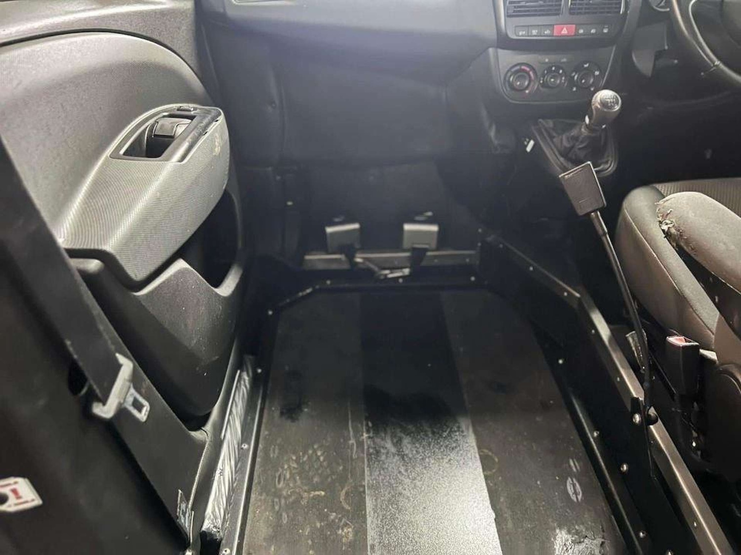 Used Fiat Doblo 2011 for sale - 76363537: Photo 26