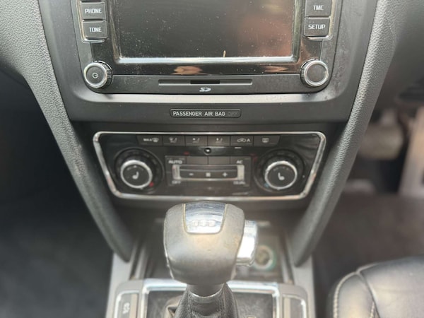 Used Skoda Superb 2012 for sale - 74415955: Photo 23