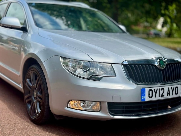 Used Skoda Superb 2012 for sale - 74415955: Photo 3