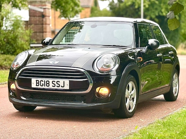 Used MINI Hatch 2018 for sale - 75386915: Photo 12