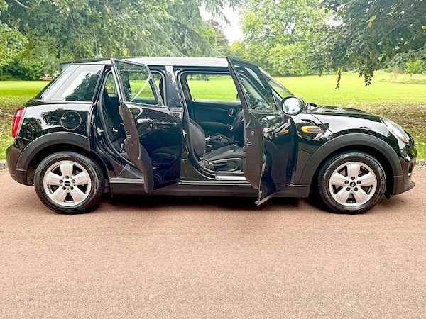 Used MINI Hatch 2018 for sale - 75386915: Photo 18