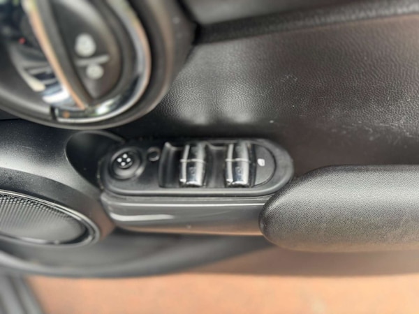 Used MINI Hatch 2018 for sale - 75386915: Photo 40