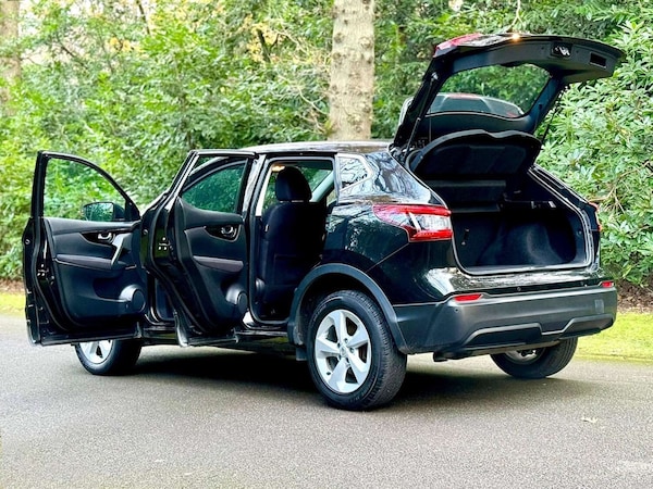 Used Nissan Qashqai 2017 for sale - 73840993: Photo 12